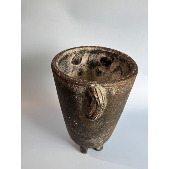 Handcrafted Volcanic Ash Cow Planter Rustic Black Distressed Finish Unique Anima - Picture 4 of 7